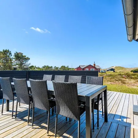 Prázdninový dům 8 Person In *