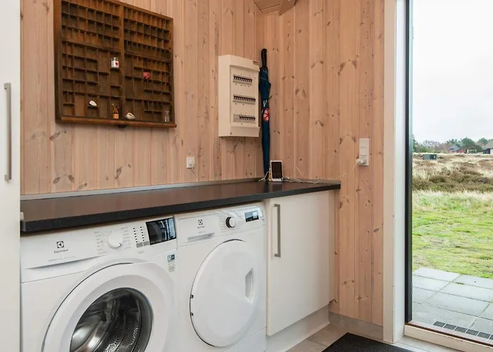 8 Person In Дом отдыха