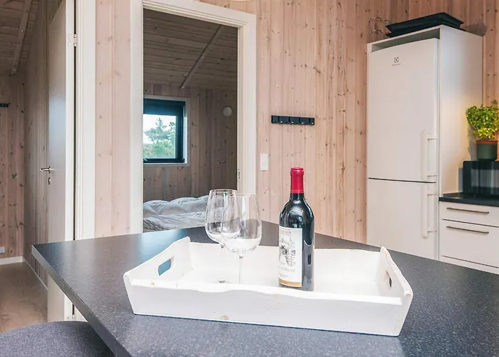 8 Person In Дом отдыха *