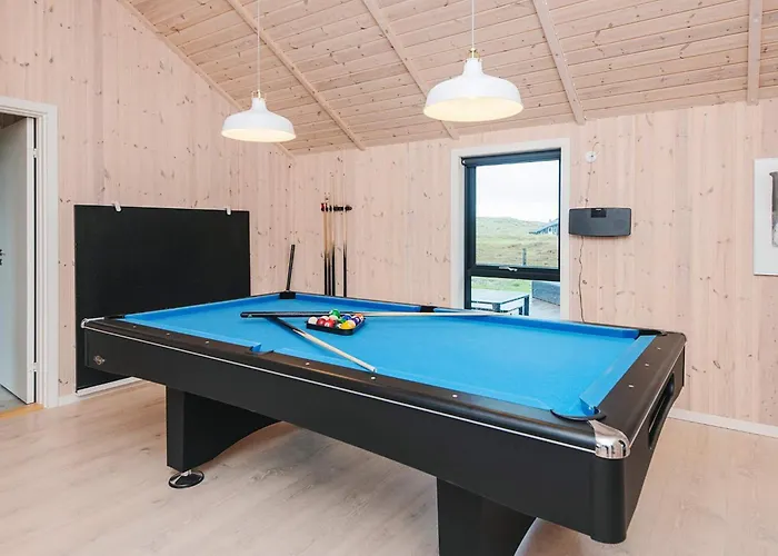 Дом отдыха 8 Person In *